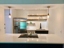 2707 Valmont Rd in Boulder, CO - Building Photo