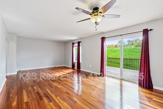 2711 Canterbury Dr in Imperial, PA - Building Photo - Building Photo