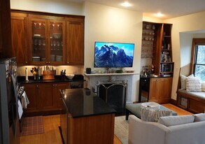 11 Milford St in Boston, MA - Building Photo