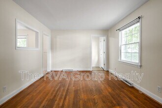 819 Boroughbridge Rd in Richmond, VA - Building Photo - Building Photo