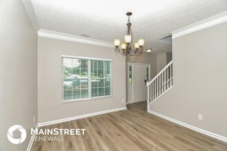 480 Burdett Ridge Ct in College Park, GA - Building Photo - Building Photo