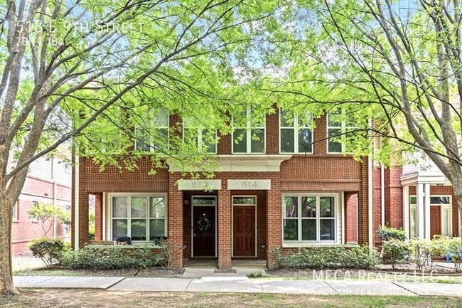 property at 518 E 9th St