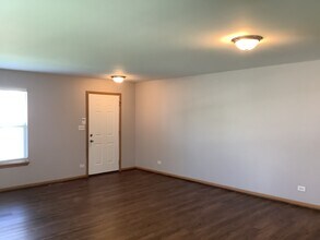 1689 Winterwheat Dr in Belvidere, IL - Building Photo - Building Photo