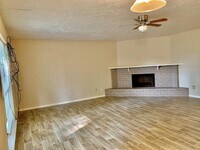 16118 Lazy Ridge Rd photo'