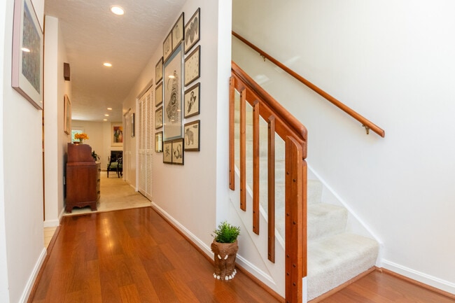 1307 Lagrange St in Boston College, MA - Building Photo - Building Photo