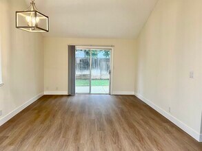 519 Nottingham Dr in Brentwood, CA - Building Photo - Building Photo