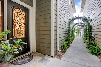 1327 Prince St in Houston, TX - Building Photo - Building Photo