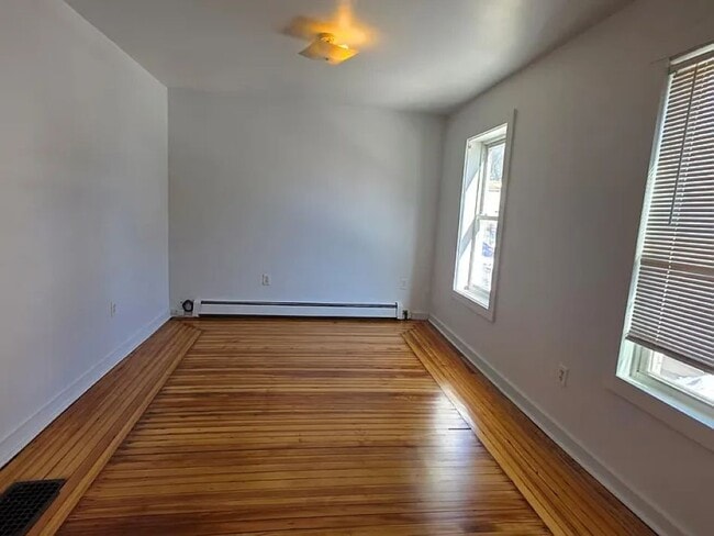 171 Frank St, Unit 1, Unit 1