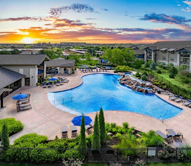 MAA Prairie Trace in Overland Park, KS - Building Photo - Building Photo