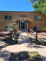 1931 Clinton St in Aurora, CO - Building Photo