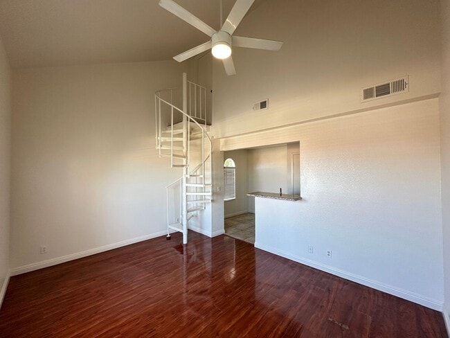 3923 Gogo Way in Las Vegas, NV - Building Photo - Building Photo