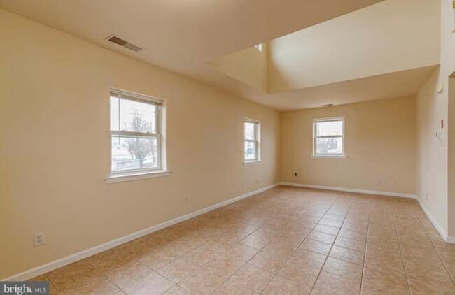 1001 Chestnut St, Unit 2