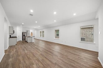 24366 Elmwood Falls Dr in Spring, TX - Building Photo - Building Photo