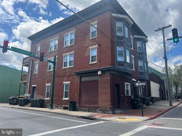 property at 149 E Franklin St