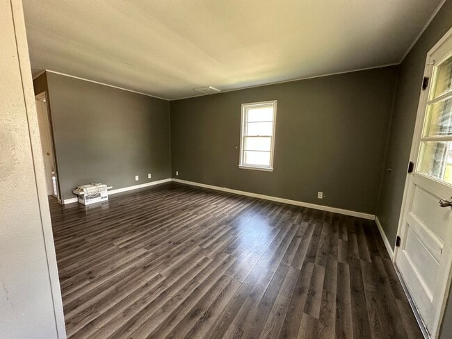 632 Riverside St NW in Fort Dodge, IA - Building Photo - Building Photo
