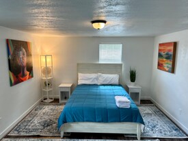 826 2nd St SW, Unit 826 in Hickory, NC - Building Photo