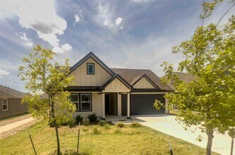 116 Sweetwater Crk Ln in Hutto, TX - Building Photo - Building Photo