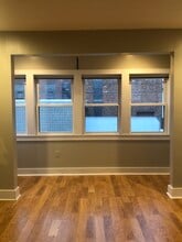 59 S Gallatin Ave, Unit 2 in Uniontown, PA - Foto de edificio - Building Photo