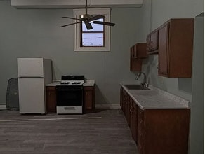 1402 7th Ave, Unit 1e in Rockford, IL - Building Photo - Building Photo