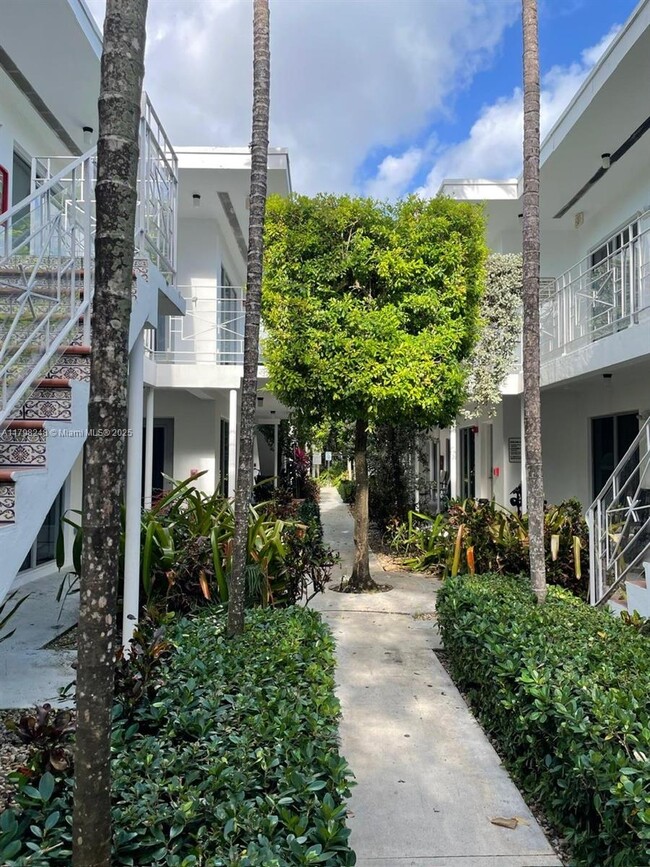 property at 1568 Pennsylvania Ave