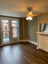 1829 Swann St Northwest, Unit #4 in Washington, DC - Foto de edificio - Building Photo