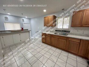 2923 Arden Dr in Warren, MI - Building Photo - Building Photo