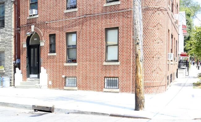 3530 Holland Ave in Bronx, NY - Building Photo - Building Photo