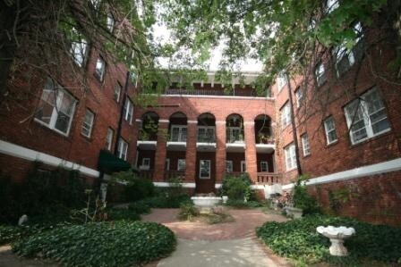 Jefferson Apartments in Asheville, NC - Foto de edificio - Building Photo