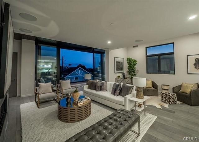 property at 615 7th St