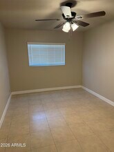 11446 N 33rd Ave in Phoenix, AZ - Foto de edificio - Building Photo