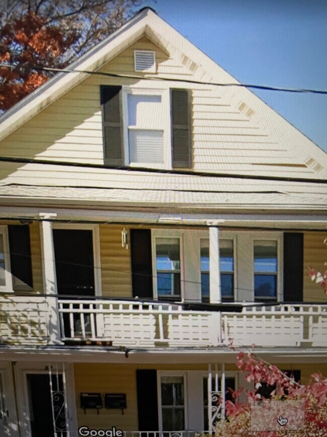 37 Lafayette St Rentals in Arlington, MA