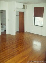 153 Brighton Ave, Unit 1 in Boston, MA - Foto de edificio - Building Photo