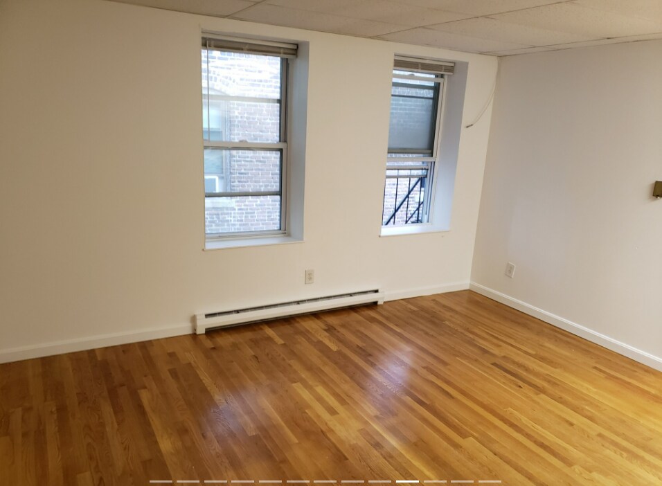 198 Strathmore Rd, Unit 11 in Boston, MA - Building Photo