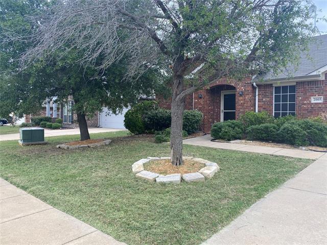 2005 Songbird Dr in Forney, TX - Building Photo