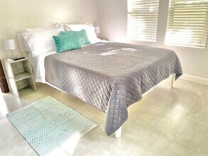 118 NE 46th St in Miami, FL - Building Photo - Building Photo