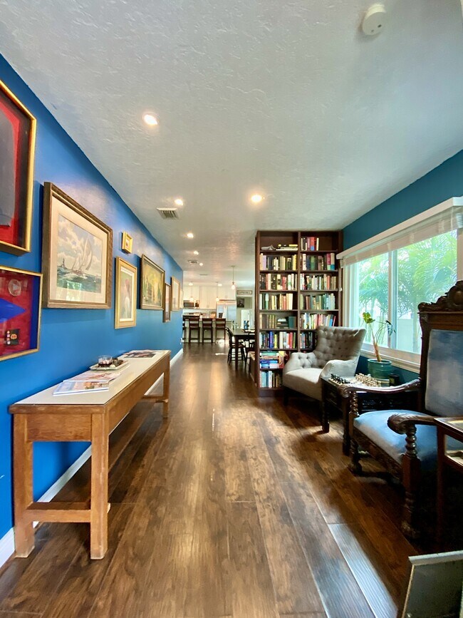 2831 2nd Ave S in St. Petersburg, FL - Building Photo - Building Photo