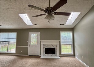 2900 Camelot Woods Dr NW in Lawrenceville, GA - Building Photo - Building Photo