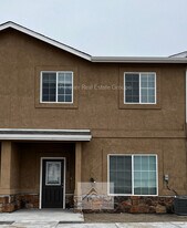 7863 Sand Lake Heights in Colorado Springs, CO - Building Photo