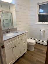 1002 W Kaye Ave in Marquette, MI - Foto de edificio - Building Photo