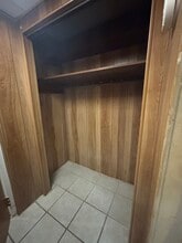 136 S 10th St in Williamsburg, KY - Foto de edificio - Building Photo