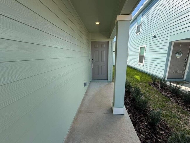 7194 SW 91st Ln in Ocala, FL - Foto de edificio - Building Photo