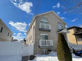 248 Kingsland Ave, Unit 2 in Lyndhurst, NJ - Building Photo
