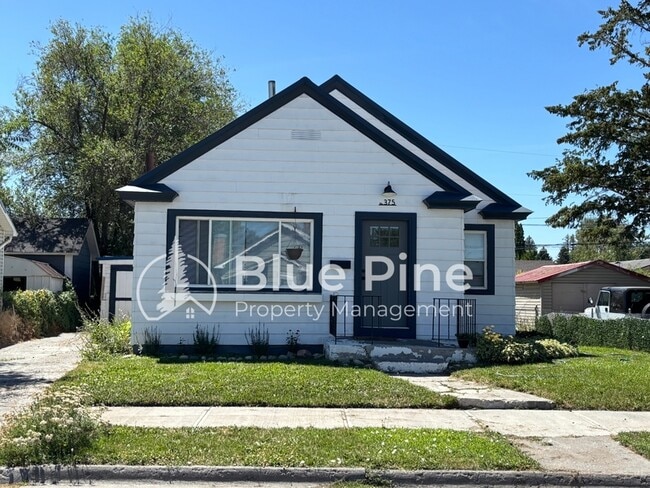 property at 375 W 18th St