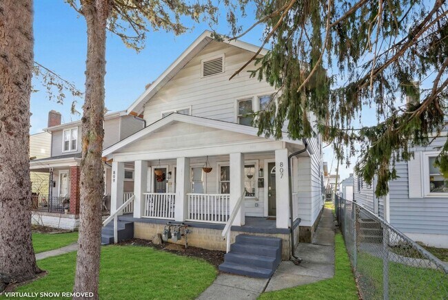 807-809-809 E Deshler Ave in Columbus, OH - Building Photo - Building Photo