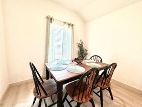 7427 8th St in Lubbock, TX - Building Photo - Building Photo