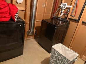 8931 Kenilworth Dr in Burke, VA - Building Photo - Building Photo