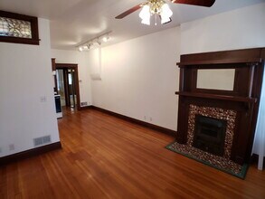 123 E Exposition Ave in Denver, CO - Building Photo - Building Photo