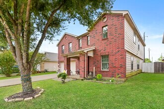 1022 Americana Dr in Missouri City, TX - Building Photo - Building Photo