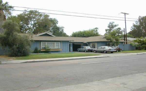 5000-5012 Golden Ave in Riverside, CA - Building Photo - Building Photo