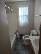 8445 Jefferson Hwy in Harahan, LA - Building Photo - Building Photo